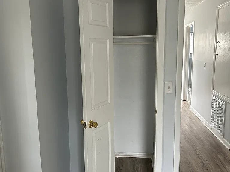 205 Morrison St — Photo 5