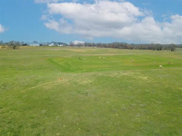 2549 N Highway 101, Chico, TX 76431