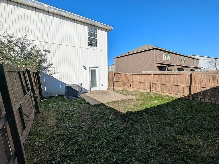 1905 Azlin Pl — Photo 20