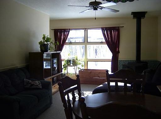 4th image of 261 Lake Hts