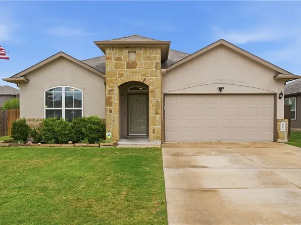 484 Copper Hill Dr, New Braunfels, TX 78130