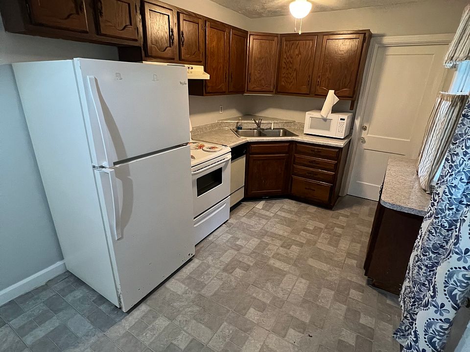 1st image of 1103 Bryant St