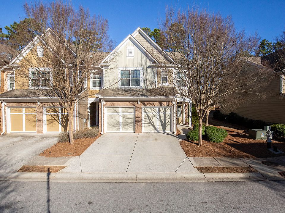 1st image of 1921 Granville Dr