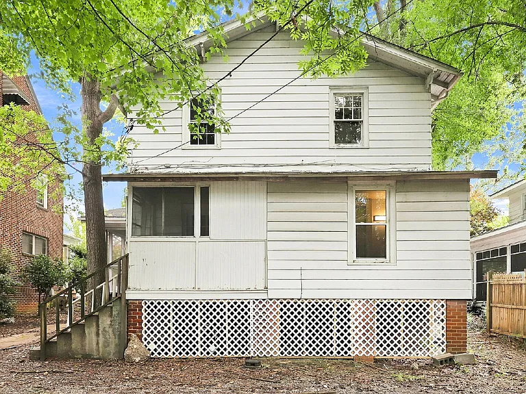 1606 Walker Ave — Photo 1