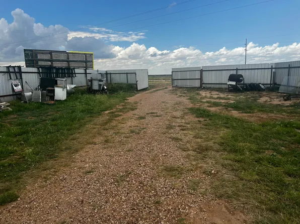 7020 E Highway 84, Slaton, TX 79364
