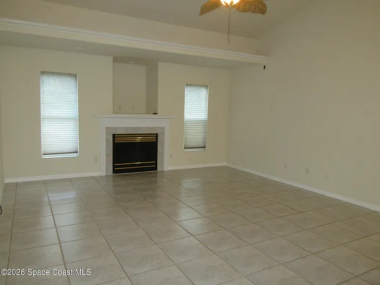 1804 Abbeyridge Dr — Photo 11