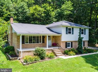 4081 Shangri La Rd, Stewartstown, PA 17363