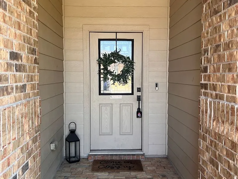 6600 Katy Creek Ln — Photo 2