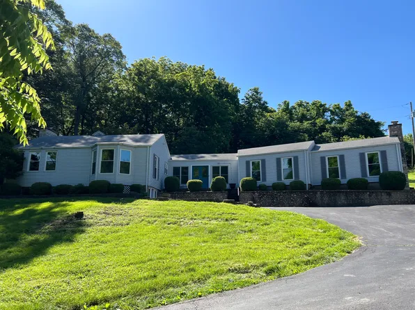1406 Pond Rd, Glencoe, MO 63038