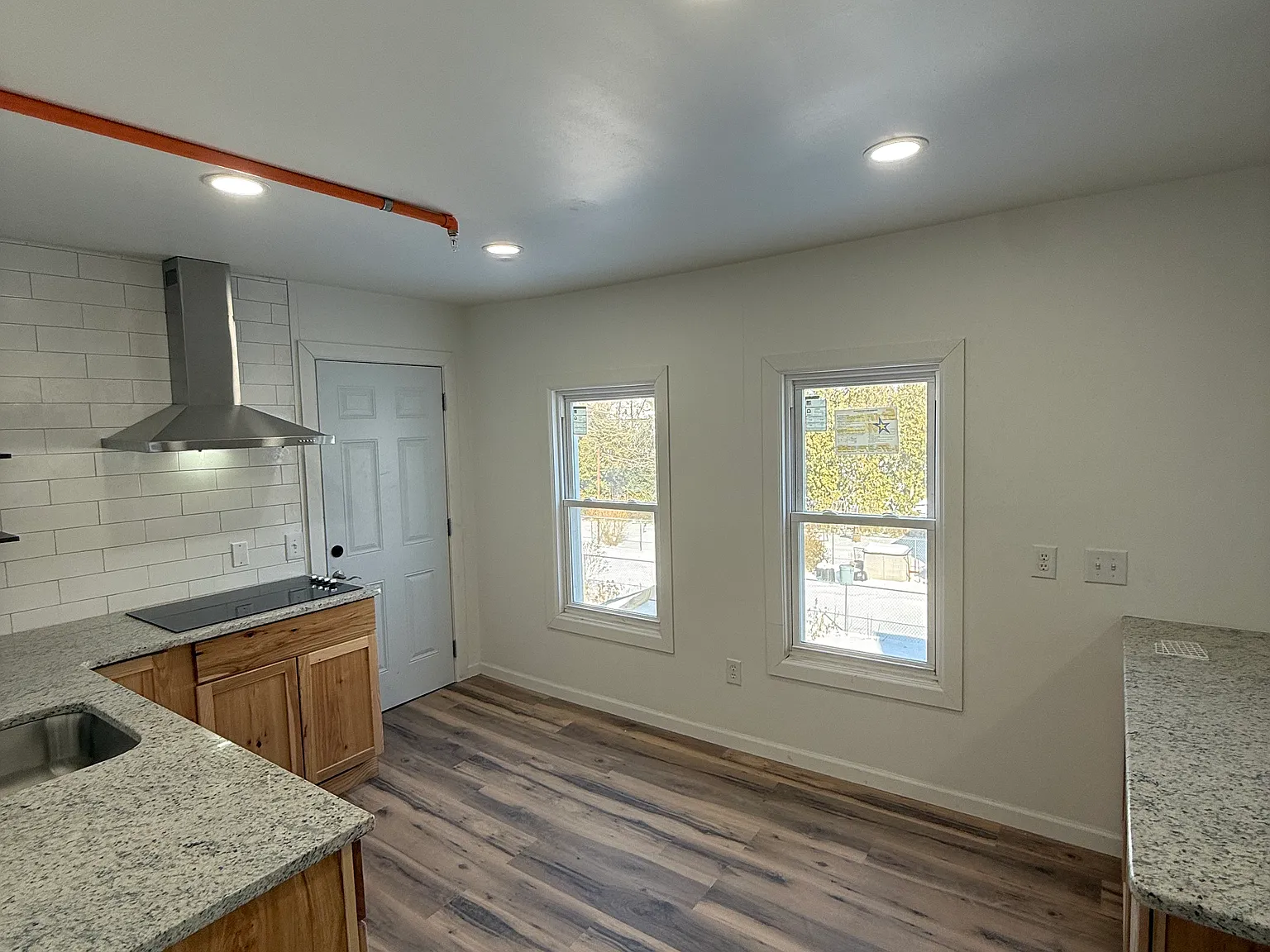 1 bed, 1000 sqft, $1,250 — Photo 3