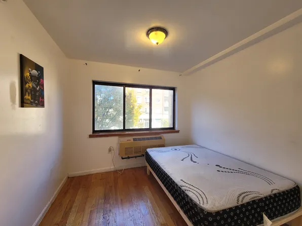 112-26 38th Avenue image 7 of 9