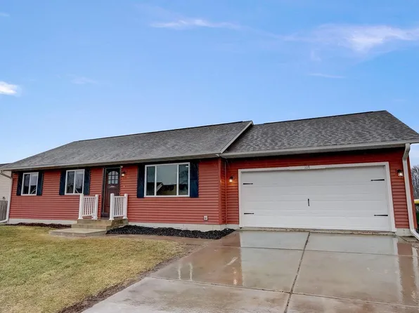 109 Dessa Rain Drive, Reedsburg, WI 53959