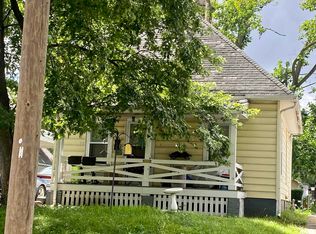 2321 S 8th St, Springfield, IL 62703