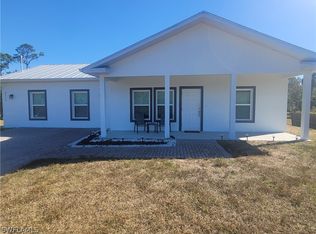 2316 Louis Ave, Alva, FL 33920