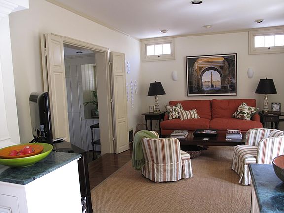 2nd image of 6 Russian Hill Pl