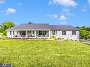 19532 Carrie Ct, Hagerstown, MD 21740