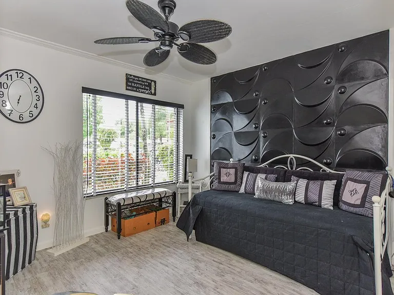 5518 Ainsley Ct — Photo 26