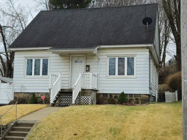 7 Middlesex Street, Waterbury, CT 06704