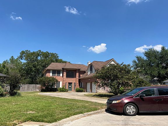 3rd image of 14906 Wallach Dr