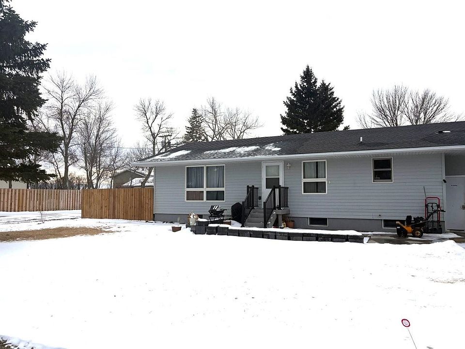 1st image of 106 1/2 Oakley Dr