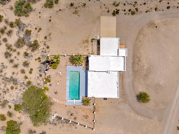 4th image of 5040 N Camino De Oeste