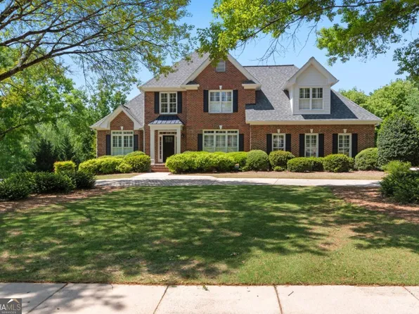 1080 Long Creek Dr, Bogart, GA 30622
