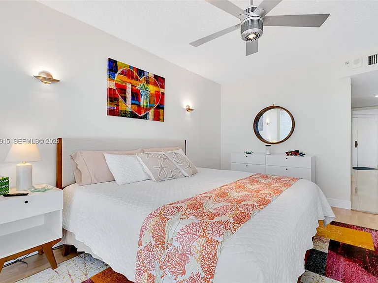 6301 Collins Ave #1708 — Photo 33