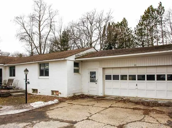 40 Stony Point, Malta, NY 12020