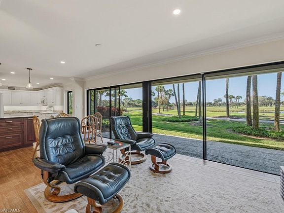 2nd image of 106 CLUBHOUSE DR #G169