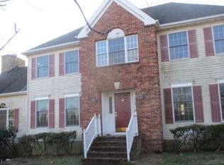 5 Van Fleet Rd, Neshanic Station, NJ 08853