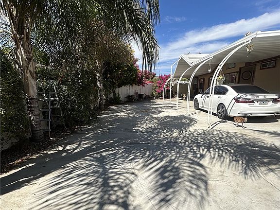 5th image of 31090 Robertson St