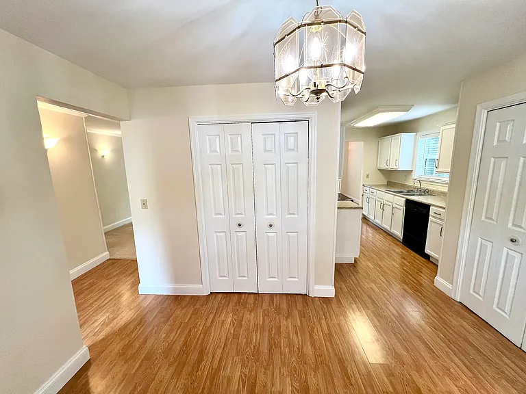 9140 Honeysuckle Dr — Photo 21