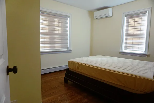 Rented by OOAKB&F INC | media 28