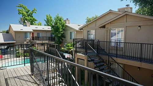 Garfield Court Apartments Photo 1