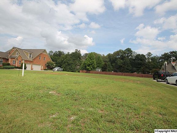 4th image of 202 Hawks Crest Dr NW