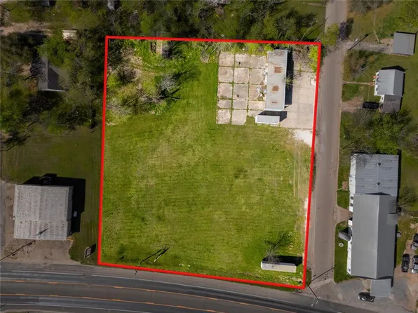 200 E Park St, Madisonville, TX 77864