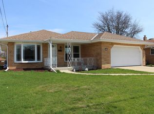 7042 W Crawford Ave, Milwaukee, WI 53220