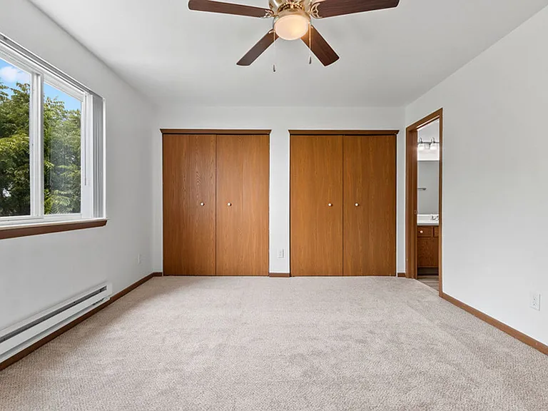 City View Apartments — Photo 33