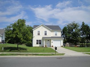 15726 Southern Garden Ln, Charlotte, NC 28278