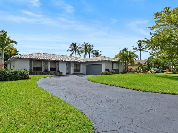 435 NW 99th Way, Coral Springs, FL 33071
