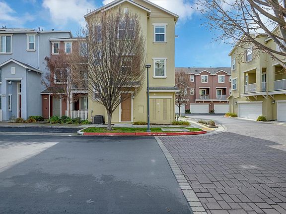 2nd image of 472 Kasra Dr