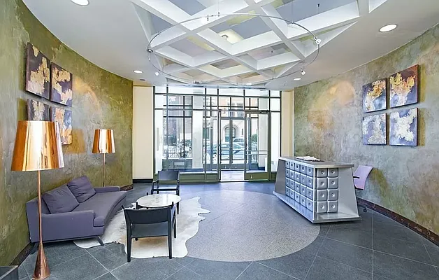 Rented by REAL New York | media 15