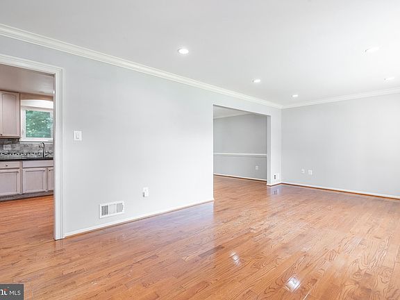 4th image of 4901 Orkney Ct