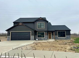 5010 Cork Tree Cv, Fort Wayne, IN 46825