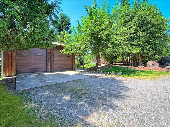 3rd image of 27319 110th Ave SE