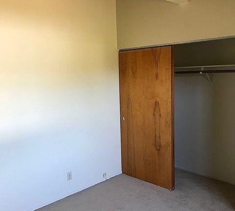 5th image of 1116 Isabelle Ct #1116I