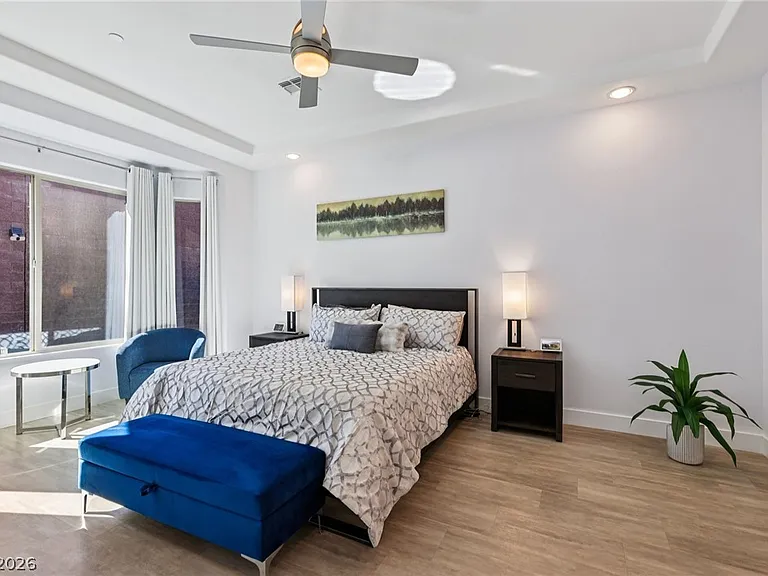 2341 Martinique Ave — Photo 36