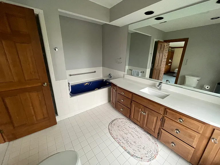 4770 Sheldon Rd — Photo 17