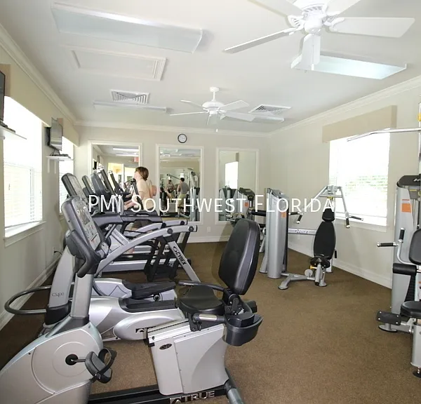 137 Navigation Cir — Photo 25