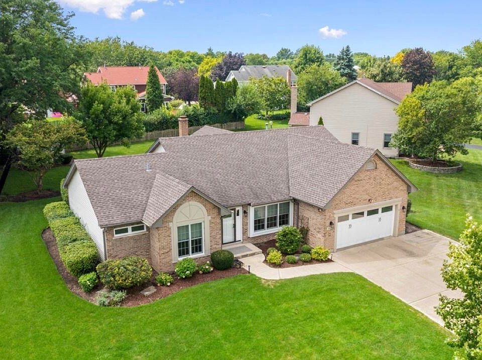 1st image of 644 Country Club Dr
